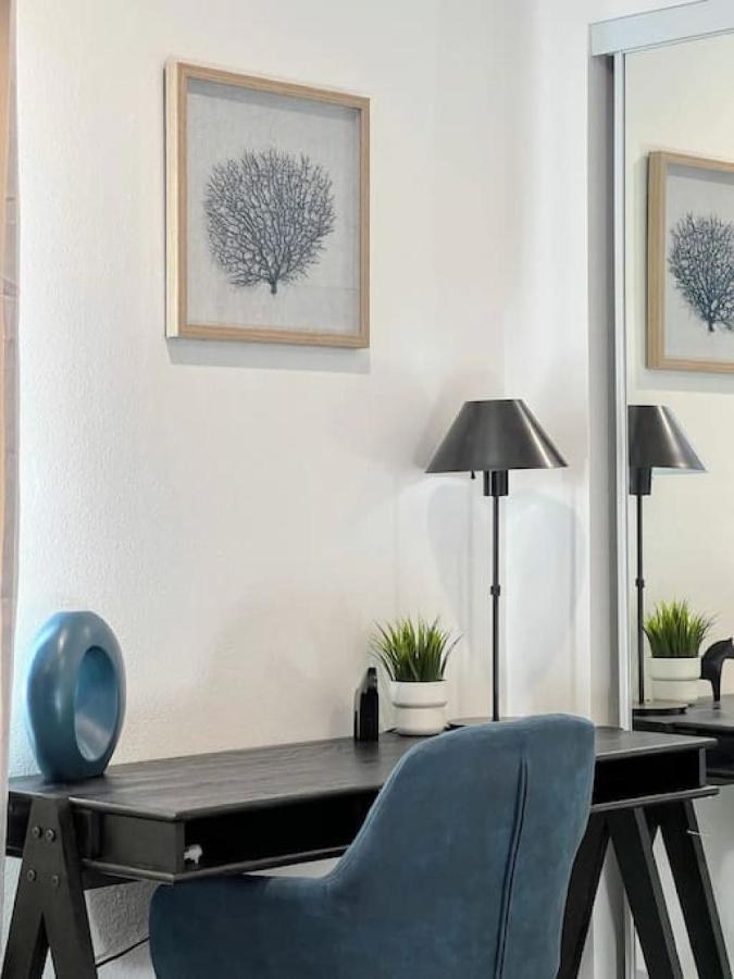 Trendy 2br Near Hollywood Hotspots - Br9 Hébergement de vacances *