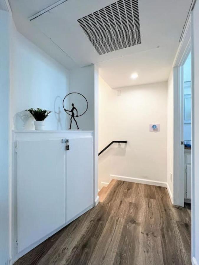 Trendy 2br Near Hollywood Hotspots - Br9 Hébergement de vacances *