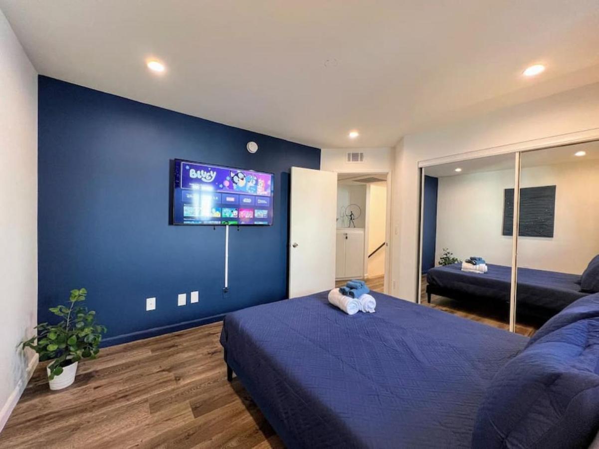Hébergement de vacances Trendy 2br Near Hollywood Hotspots - Br9